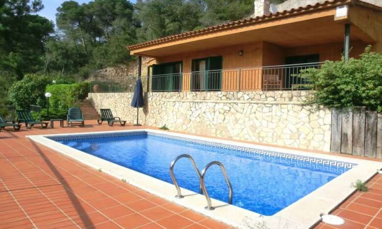 Villa In Lloret de Mar - 104840 By Mo Rentals