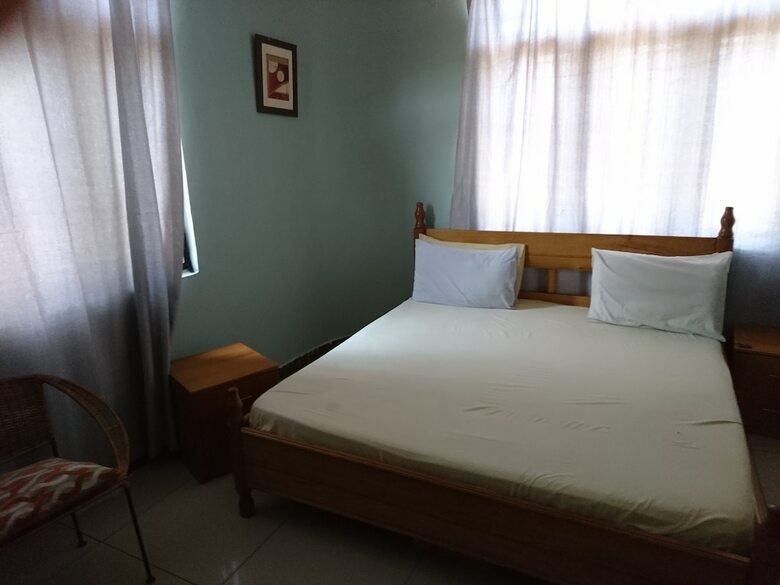 Hotel The Golden Apple Guest House