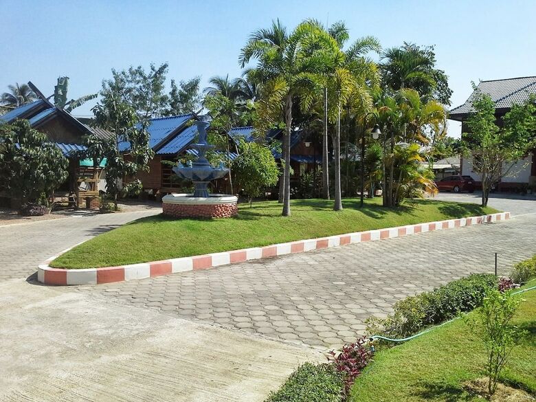 Hotel Suandarbporn Resort Mae Sot
