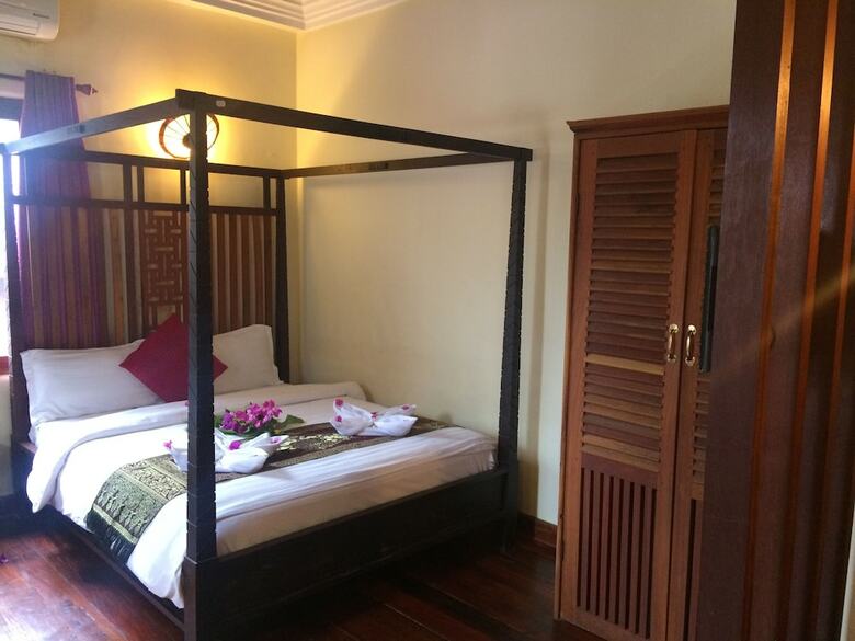 Hotel Chaluenxay Villa