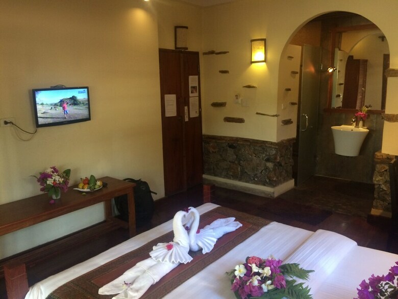 Hotel Chaluenxay Villa
