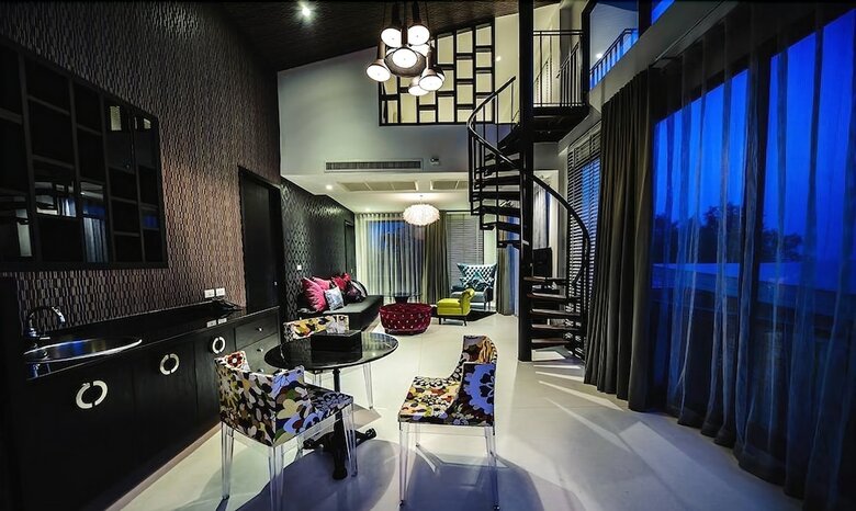 Hotel The Blue Sky Resort At Hua Hin