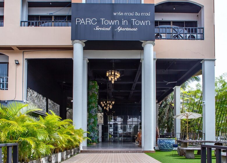 Hotel Town In Town Garden Resort