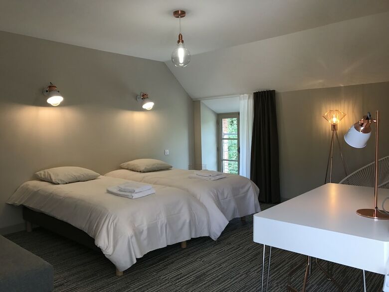 Hotel Echologia H�tel Dans Un Lieu Insolite