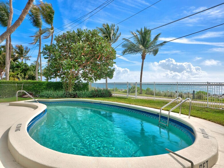 Posada Portside By Singer Island Vacation Rentals