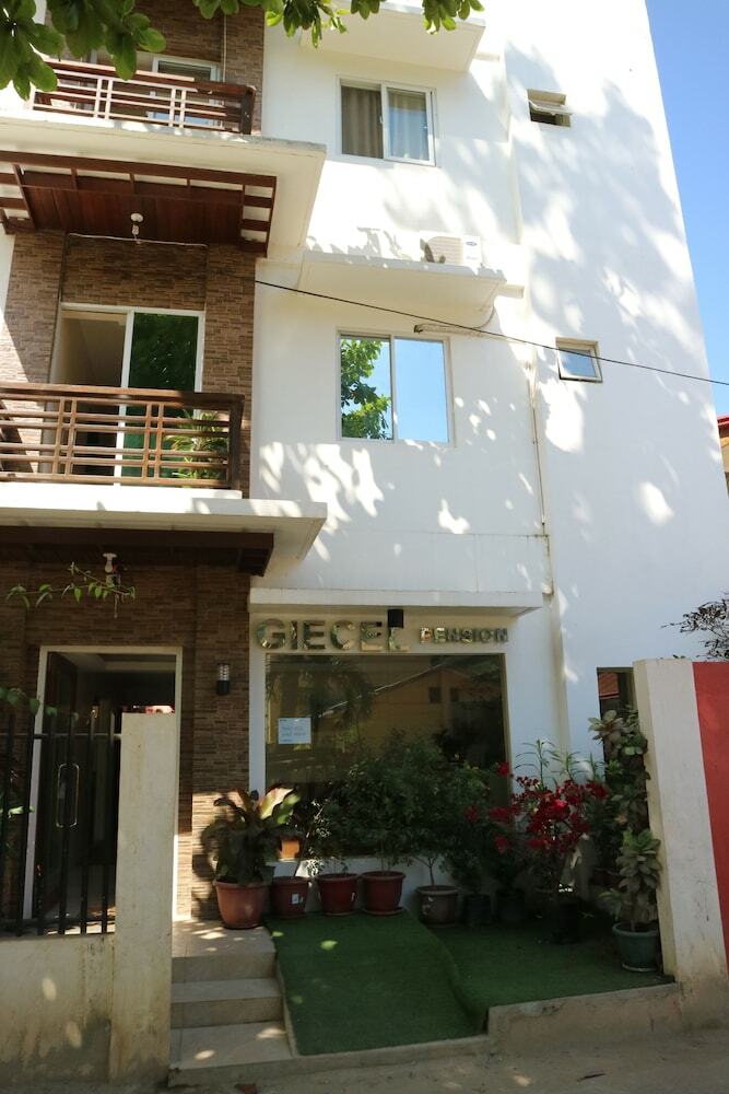 Hotel Giecel Pension