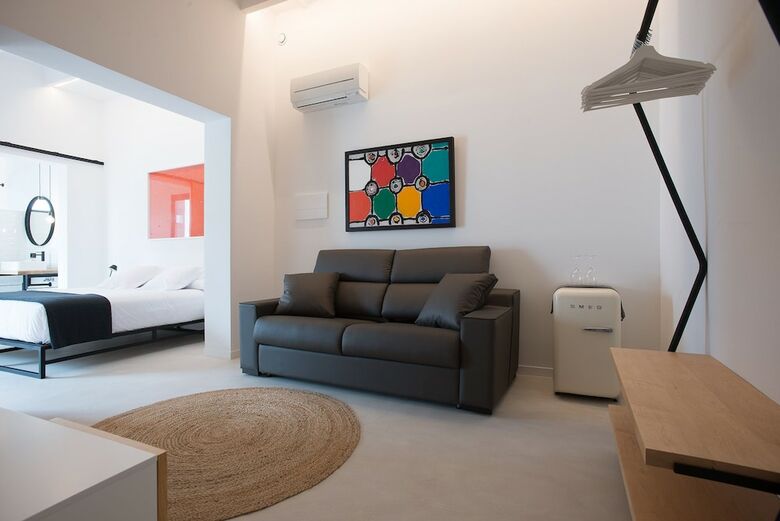 Sodium Hotel Boutique