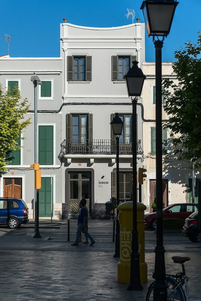 Sodium Hotel Boutique