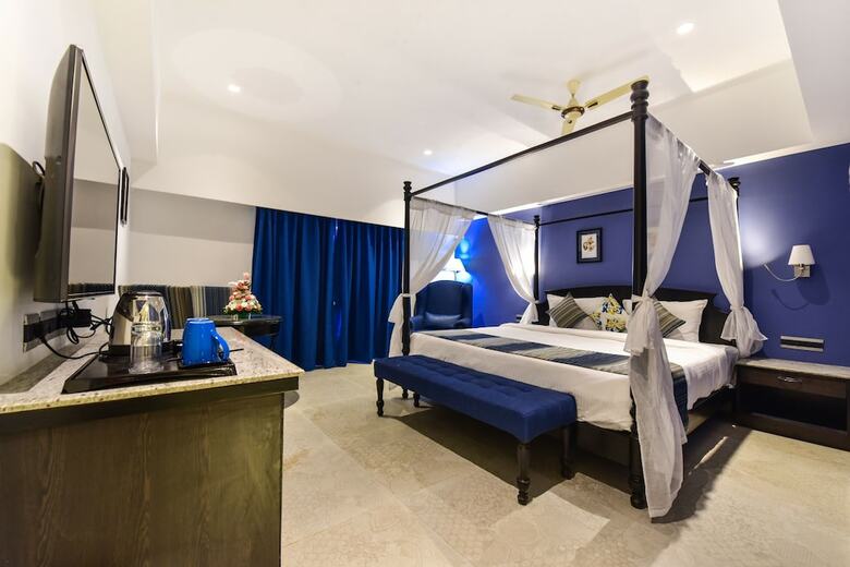 Hotel Silver Sands Serenity