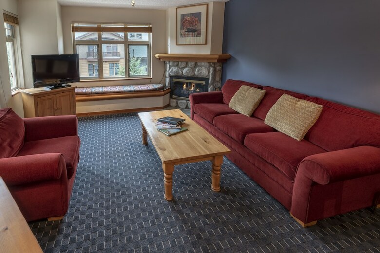 Lake Placid Lodge By Whiski Jack