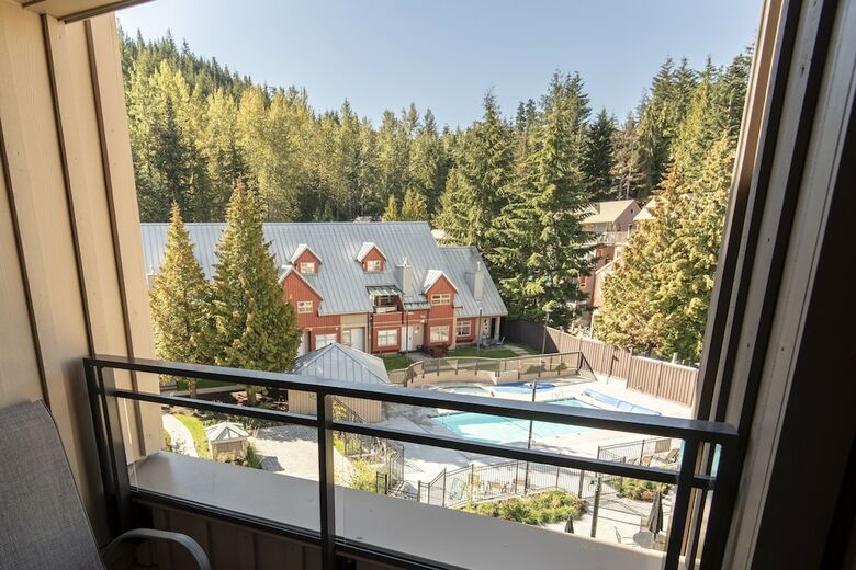 Lake Placid Lodge By Whiski Jack