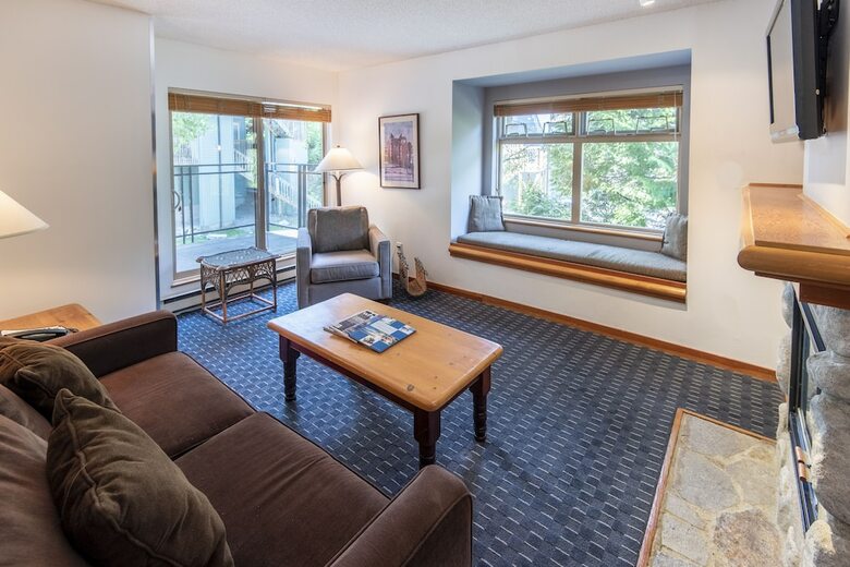 Lake Placid Lodge By Whiski Jack