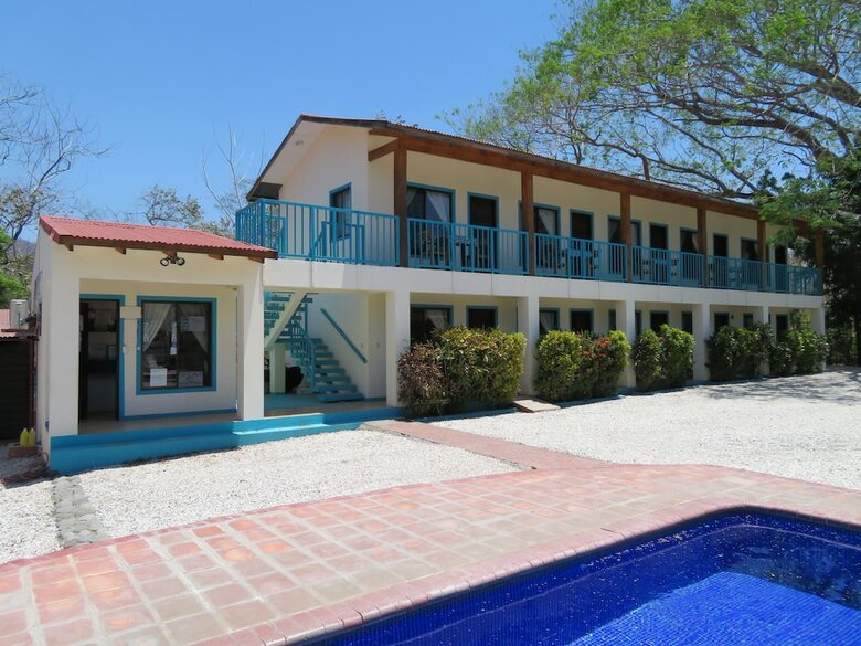 Hotel Cabinas Diversion Tropical