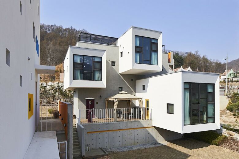 Noilriver Pension