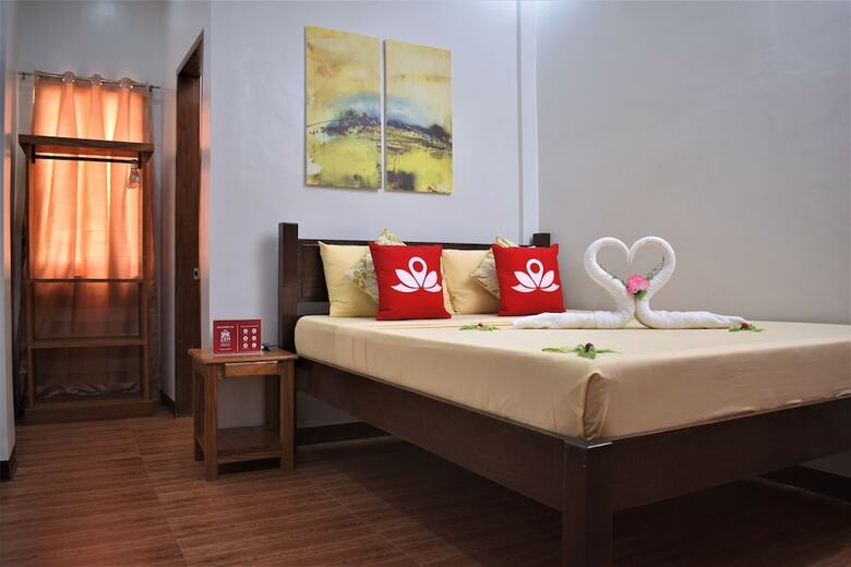 Hotel Zen Rooms Seaslugs El Nido