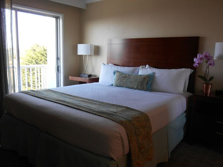 Hotel Carmel Bay View Inn