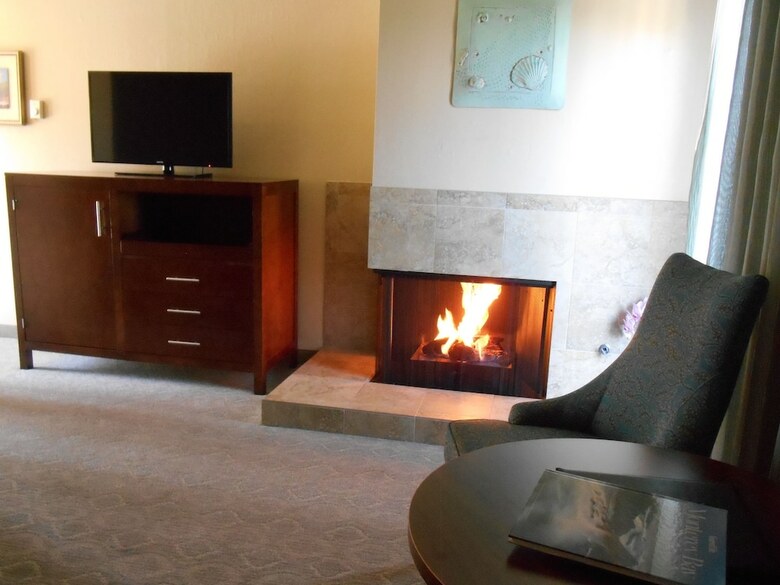 Hotel Carmel Bay View Inn