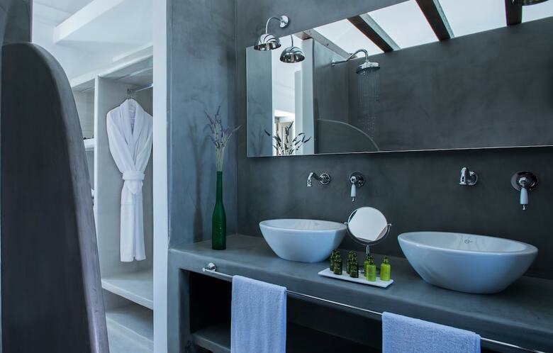 Azar Villas