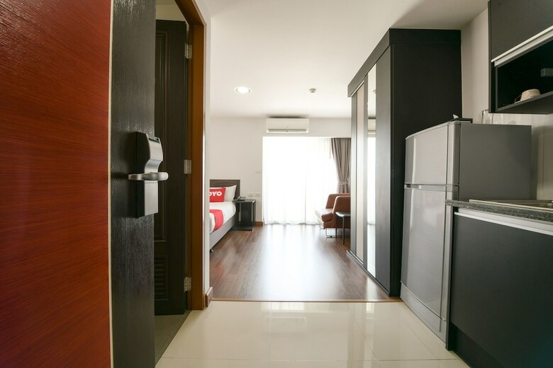Aparthotel Oyo 364 Winner Sriracha Serviced Apartment