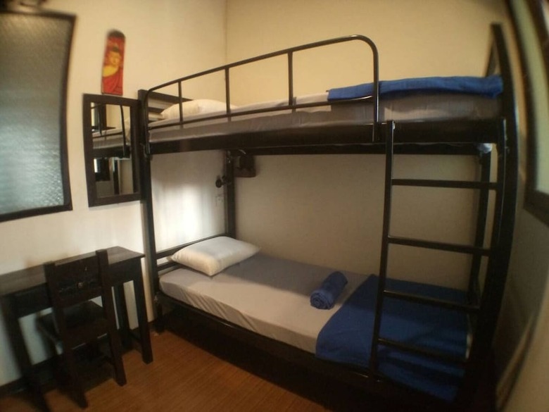 Hostal Yha Bangkok Downtown @ Station S3