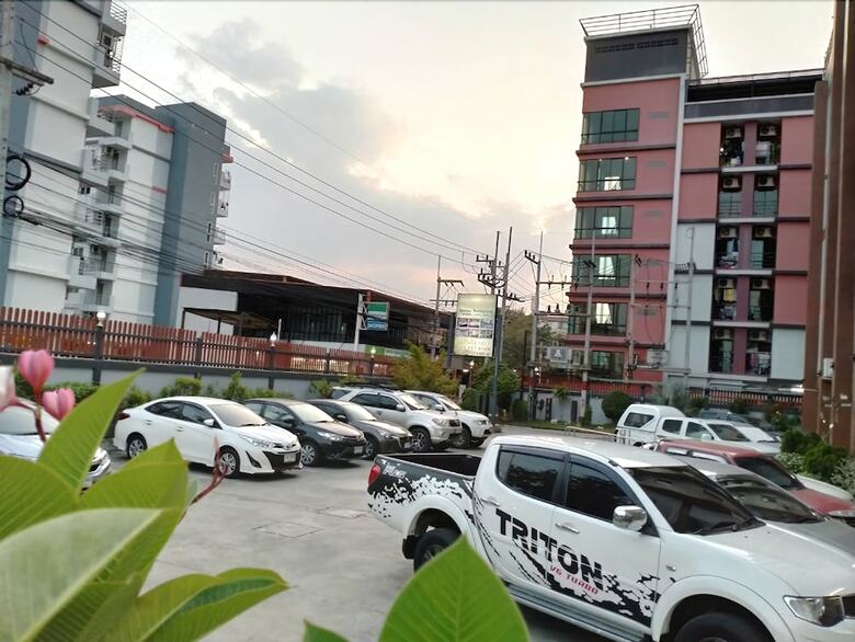 Hotel Ananya Residence Service Apartment
