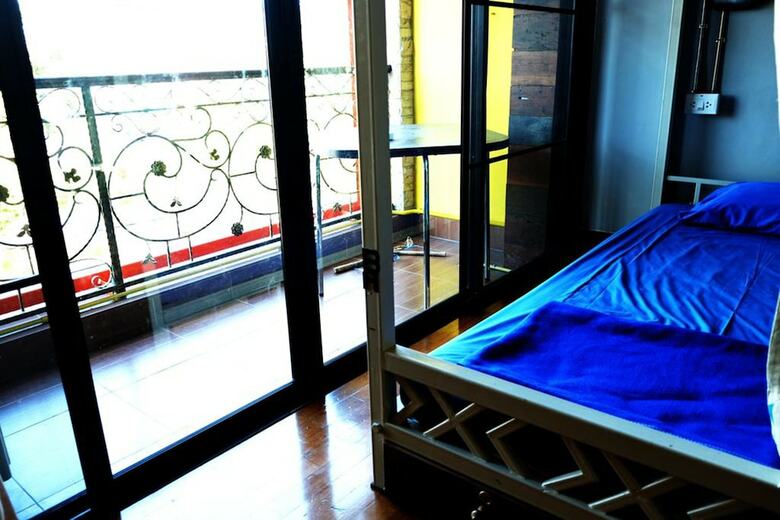 Hostal Mojo House