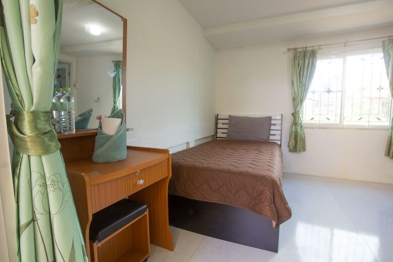 Hostal Nu Phuket Airport Residence