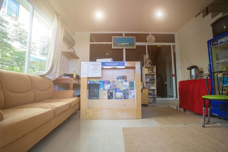 Hostal Nu Phuket Airport Residence