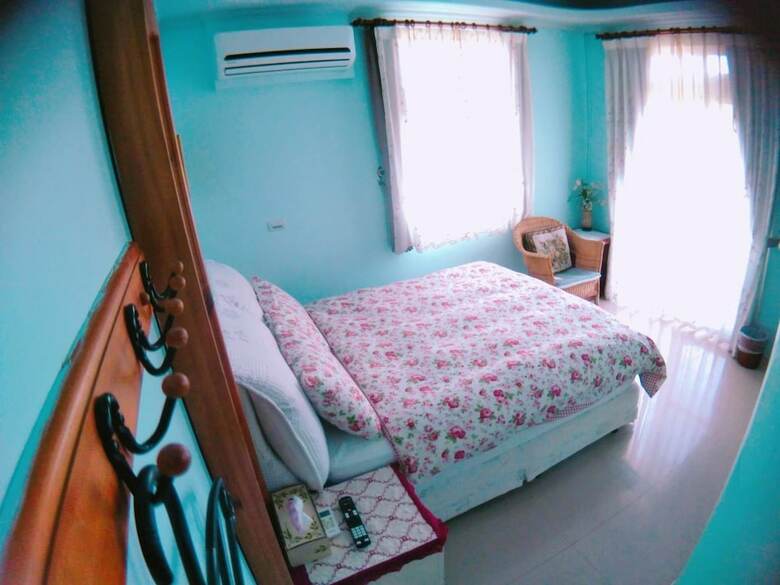 Riverside B&B