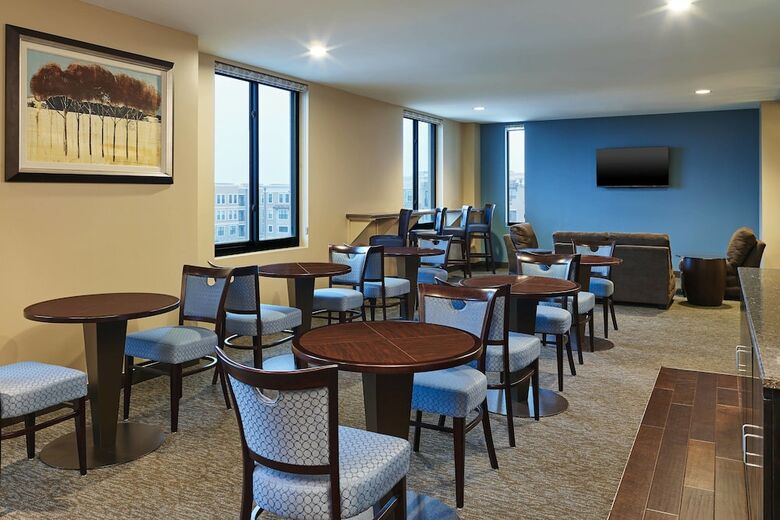 Sheraton Stonebriar Hotel
