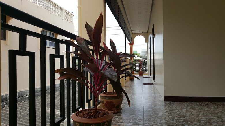 Hotel Bs Airport At Phuket