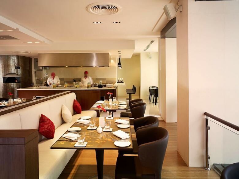 Hotel Park Plaza Sukhumvit Bangkok