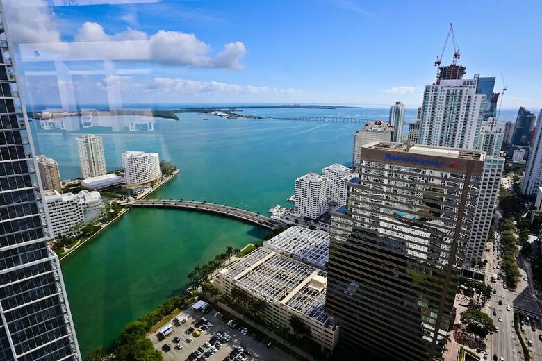 Nuovo Miami Apartments At Icon Brickell
