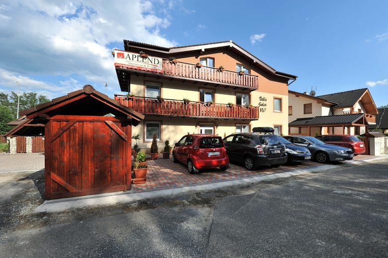Villa Aplend Bed & Breakfast J�lia