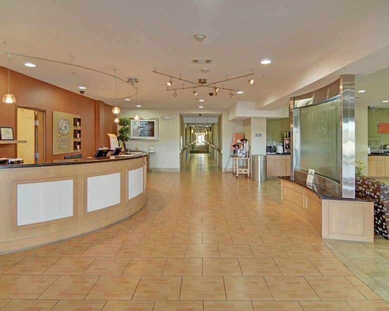 Hotel Comfort Suites Lindale - Tyler North