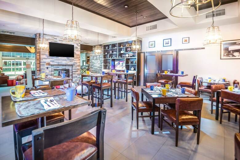 Hotel Four Points By Sheraton Houston Intercontinental Airport