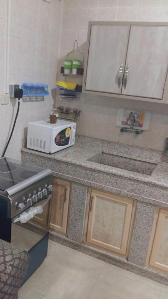 Al Eairy Furnished Apartments Al Ahsa 5