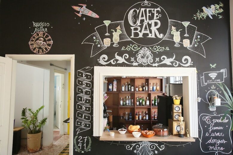Hostal Hostel House 2741