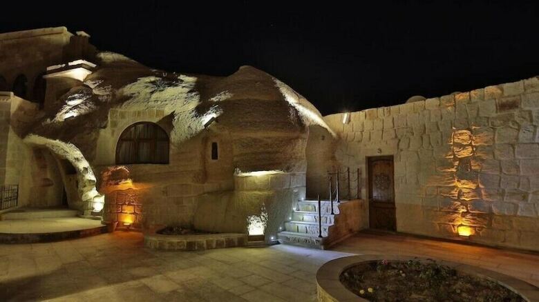 Miracle Cave Hotel - Special Class