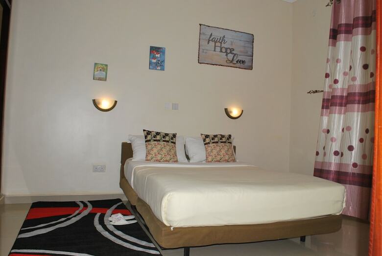 Mowicribs Hotel & Spa
