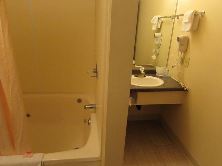 Hotel Super 8 By Wyndham Omaha Sw