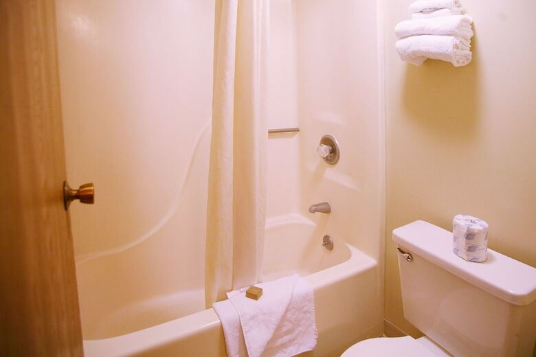 Hotel Super 8 By Wyndham Omaha Sw