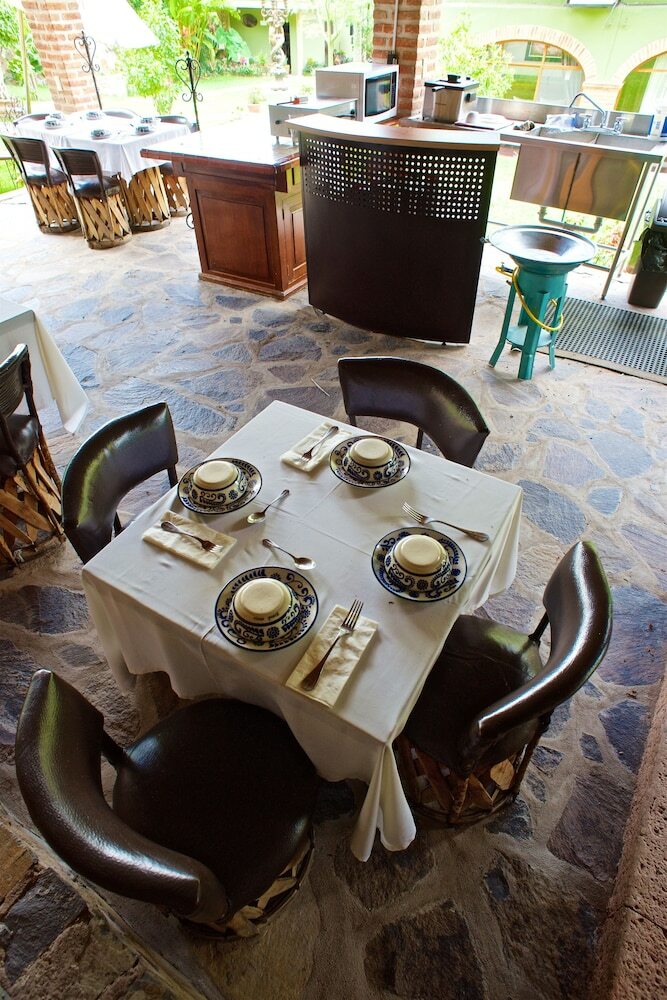 Hacienda Del Lago Boutique Hotel