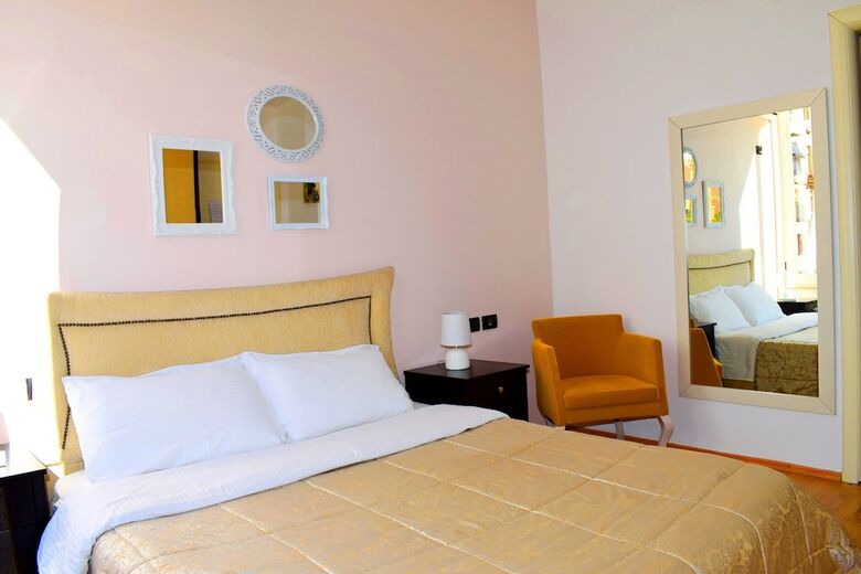 Royal Vila Hotel