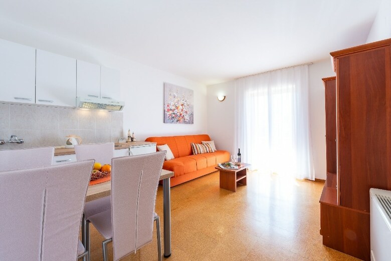 Hotel Cina Apartments