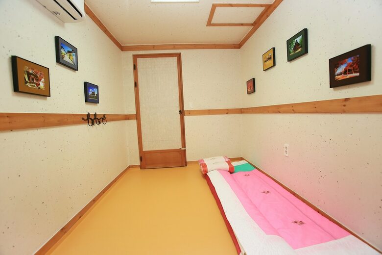 Hotel Saekdongjeogori Guesthouse