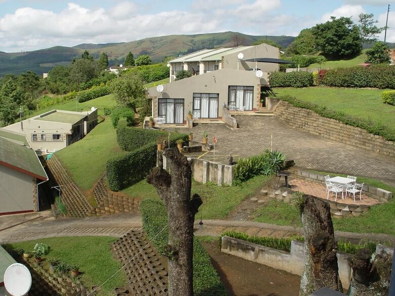 Hotel Esther's Lodge