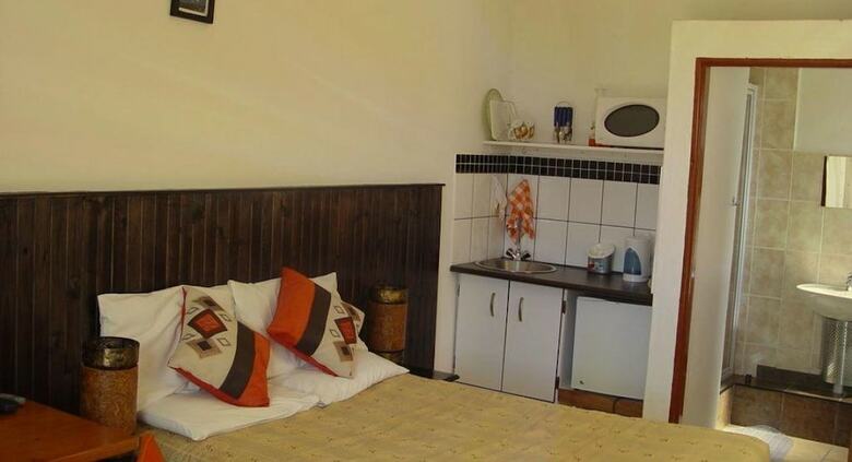 Hotel Esther's Lodge