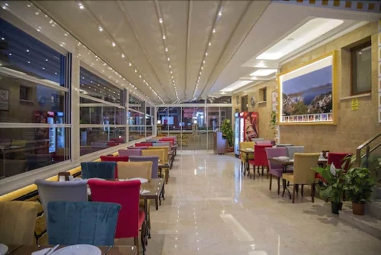 Kayi Hotel