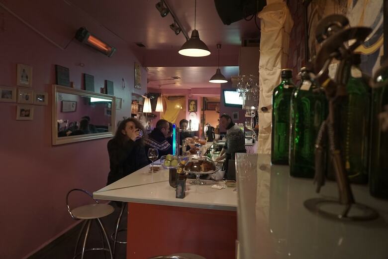 Hostal Chilloutlya Hostel&bar